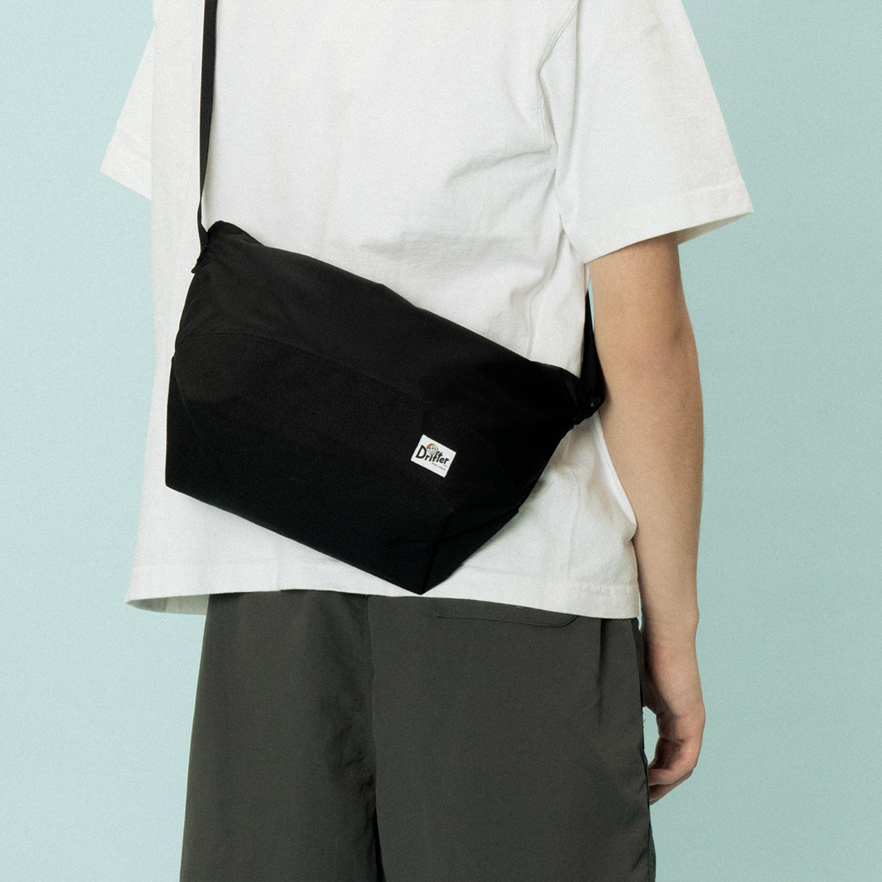 ARE WAY POUCH M