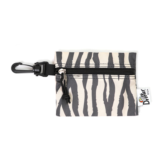 CLIP POUCH