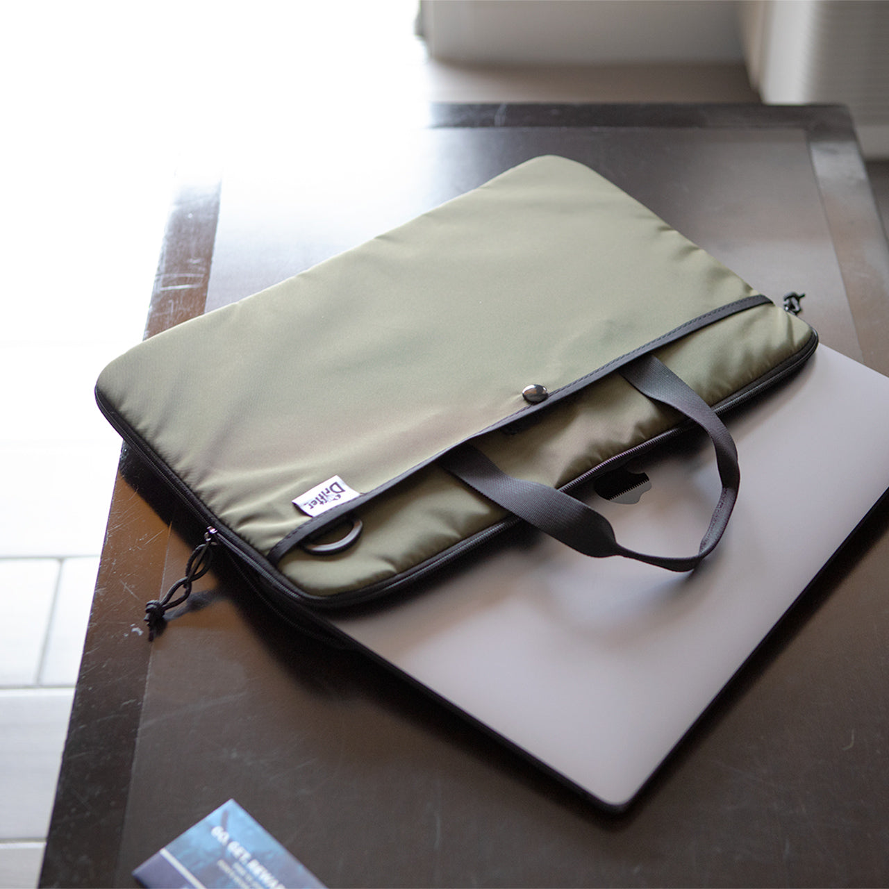 LAP TOP CARRIER