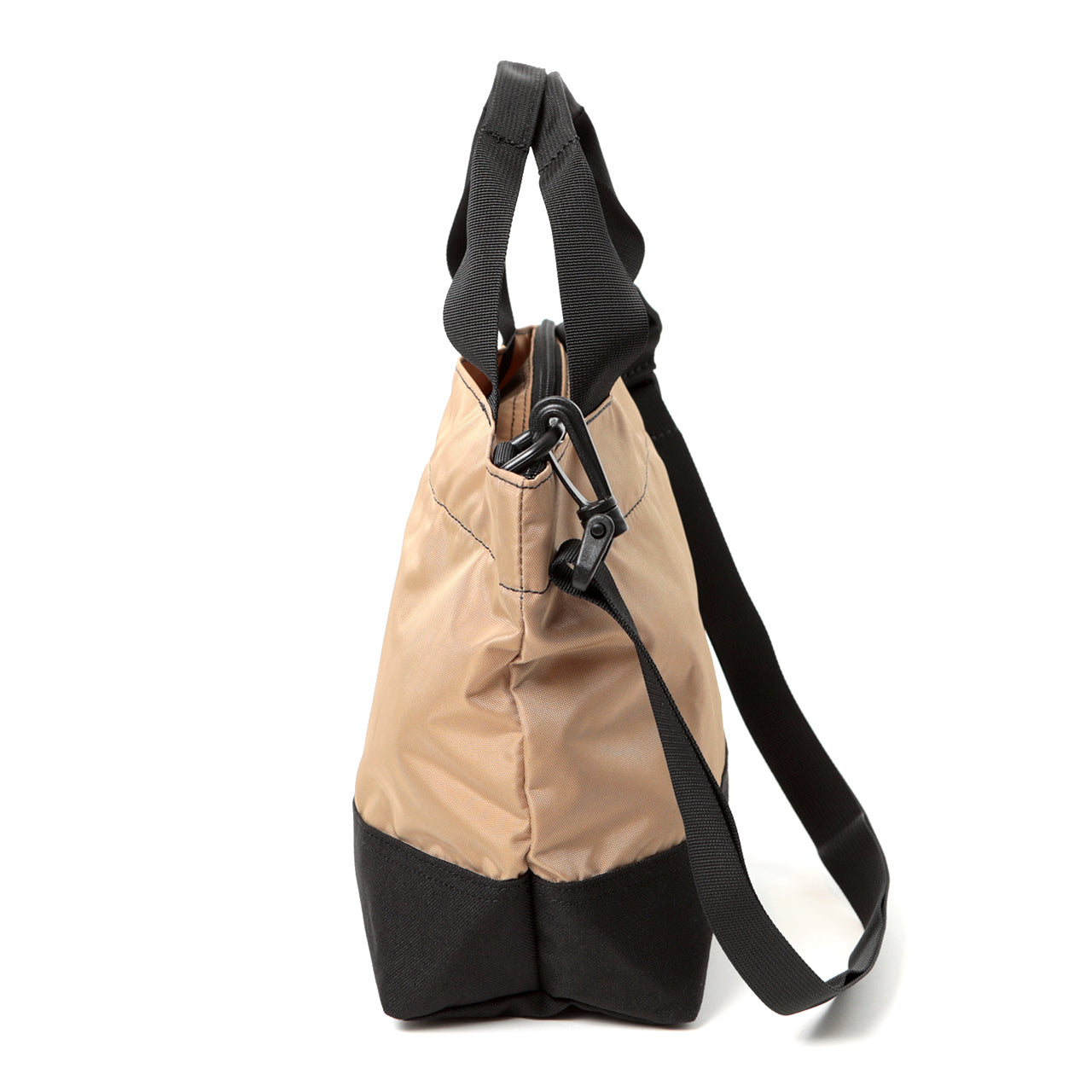 DAILY TOTE