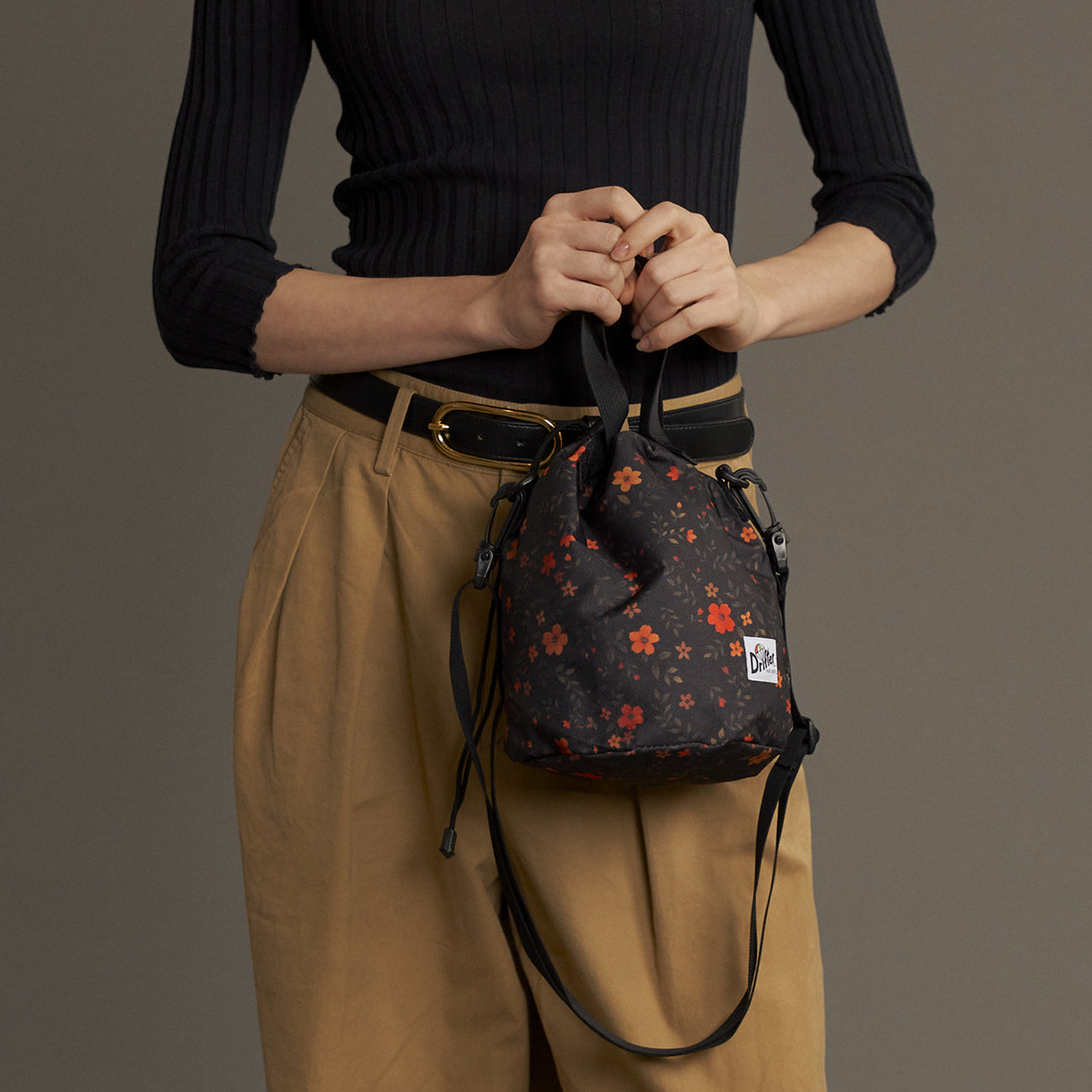 DRAWSTRING POUCH