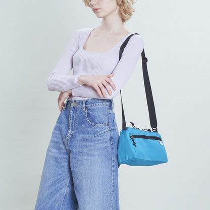 triangle shoulder drifter