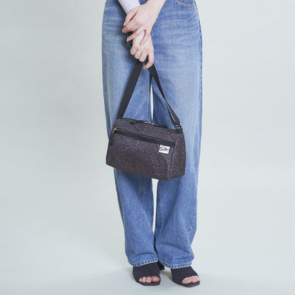 triangle shoulder drifter