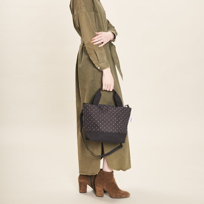 DAILY TOTE