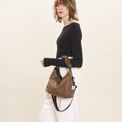 GATHER HANDLE BAG