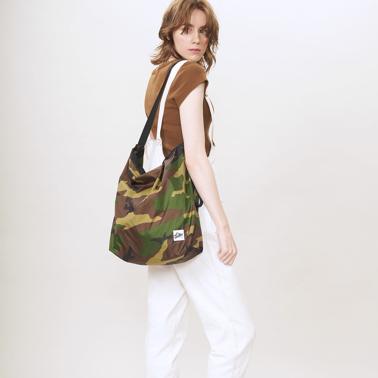 PACK SHOULDER TOTE