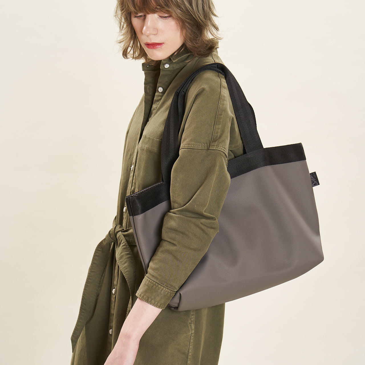 LARGE TOTE